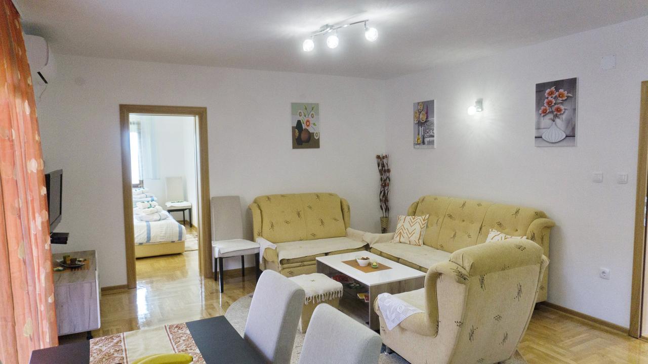 Apartman Spirto Trebinje Exteriör bild