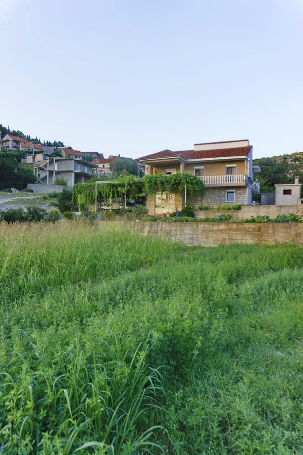 Apartman Spirto Trebinje Exteriör bild